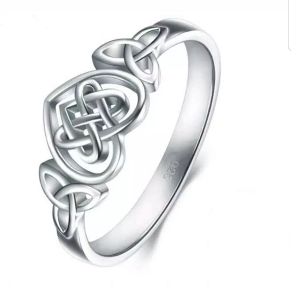 Heart shaped stamped S925 sterling silver ring - Picture 2 of 6